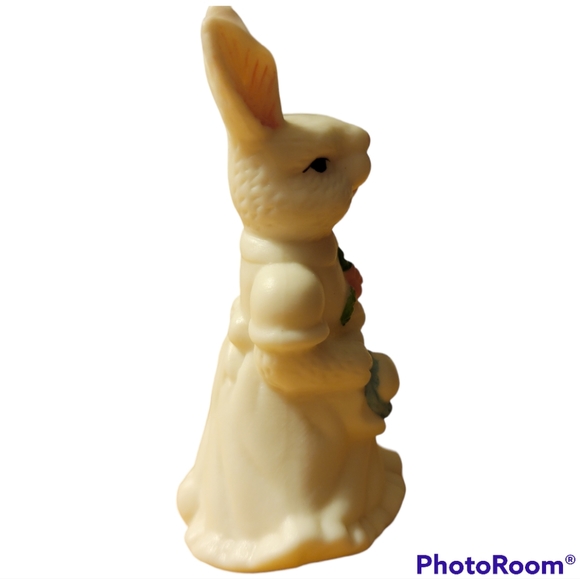 Set of 4 3" tall porcelain Easter bunnies - Picture 13 of 16